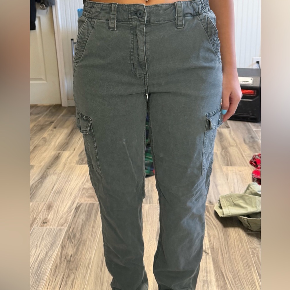 American Eagle Outfitters Olive Cargo Pants